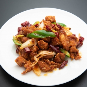 激辛鶏肉四川風炒め